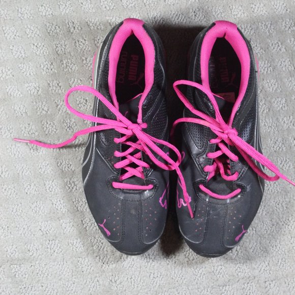 Puma Size 7 Black and Pink Running Shoes - NWOT - Picture 2 of 6
